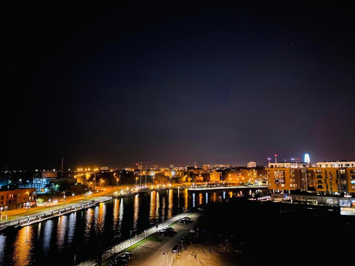 Apartamenty S&S Chlebova Gdansk Z Widokiem Na Rzeke Motlawe, Stare Miasto Exterior photo